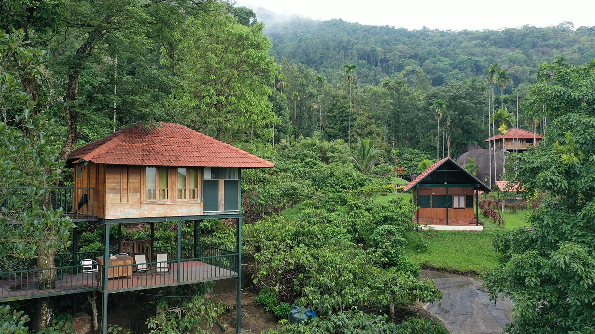 Ayurveda Yoga Villa